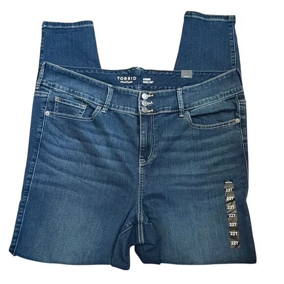 New Torrid Jegging Super Soft Jeans Size 22 Tall - Picture 2 of 5